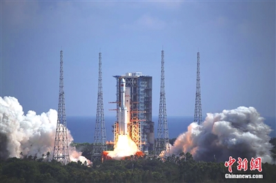 天舟八号货运飞船与火箭成功分离，进入预定轨道，太空物流新纪元开启！