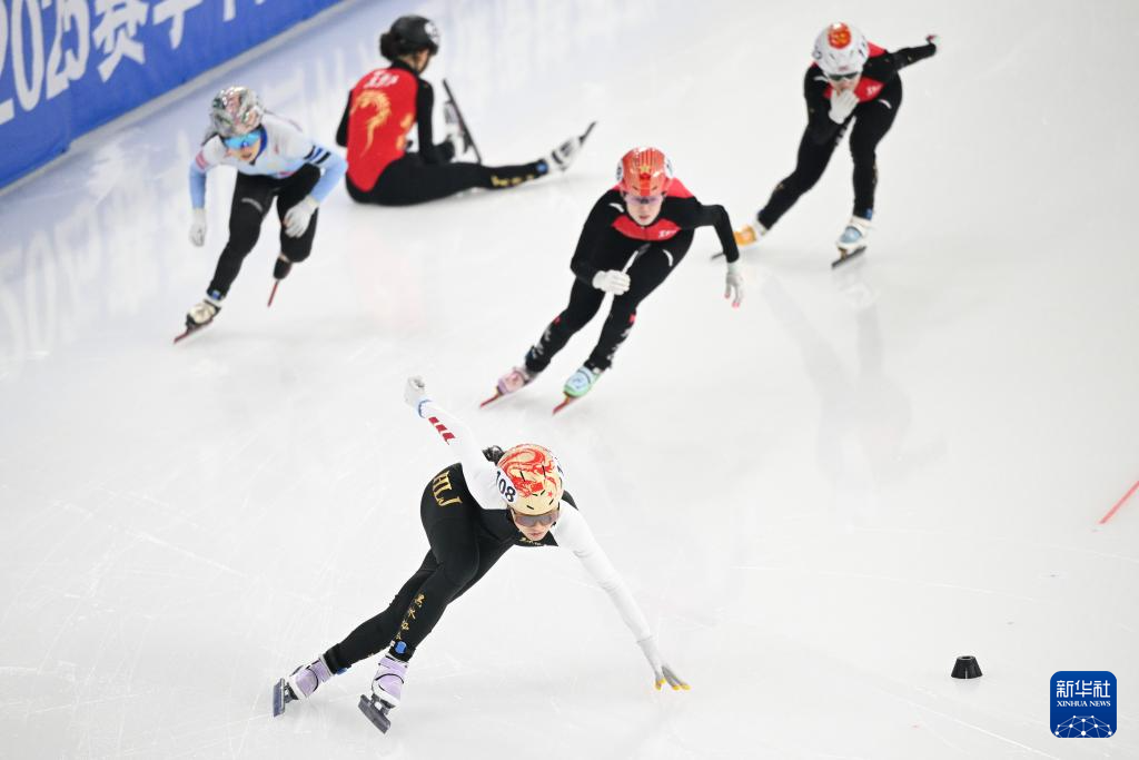 短道速滑精英荟萃，中国杯第五站女子甲组500米决战掀起高潮